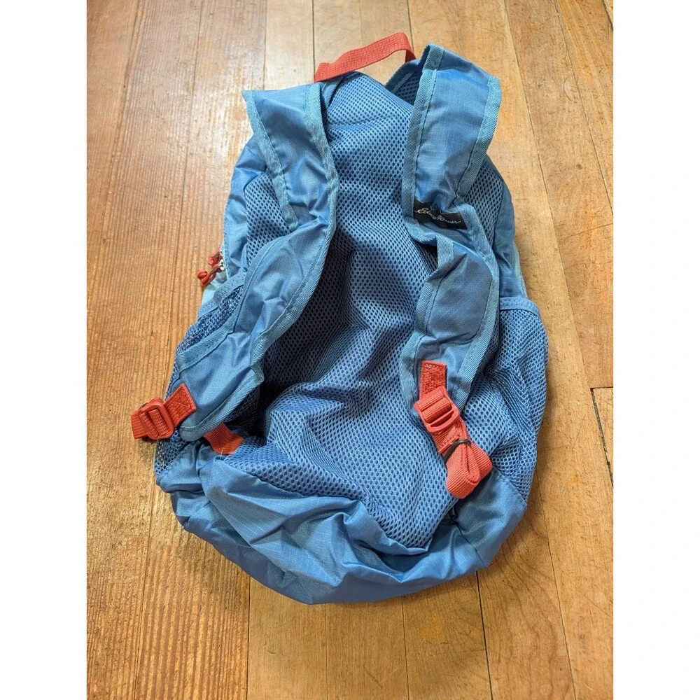 Eddie Bauer new without